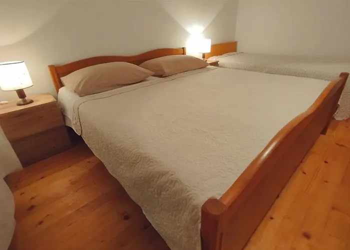 Oliva Vakantiehuis Raslina